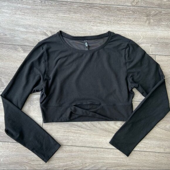 Victoria’s Secret  Sport Twist Crop Top - Picture 2 of 10